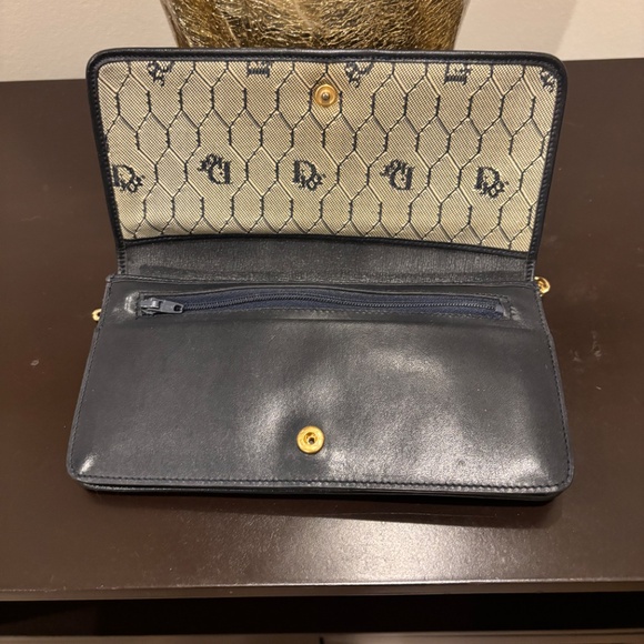 Christian Dior Crossbody EUC with COA - Picture 5 of 10